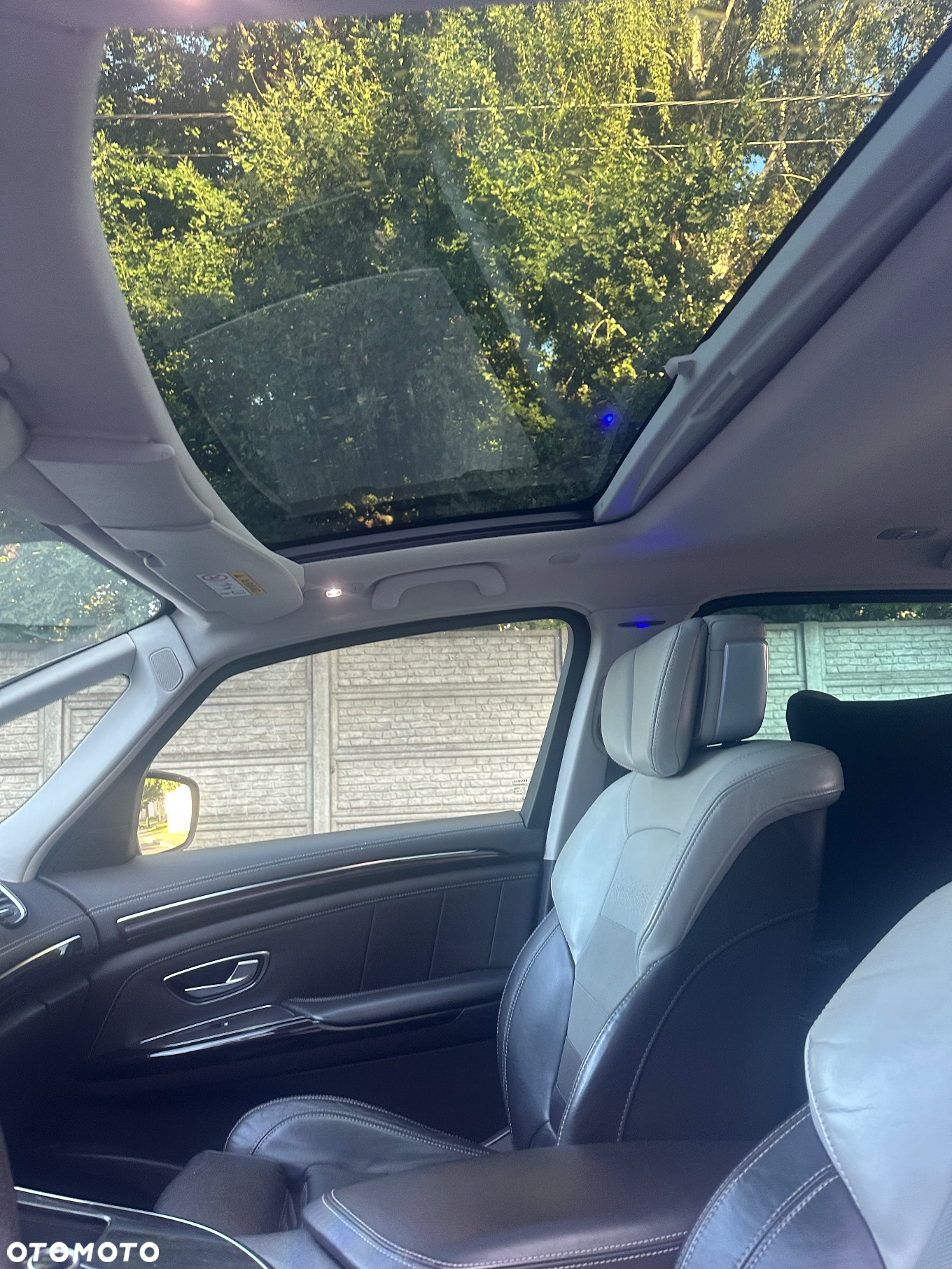 Renault Espace 1.6 dCi Energy Initiale Paris EDC 7os - 14