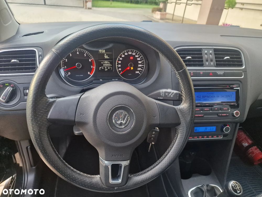 Volkswagen Polo Cross - 17