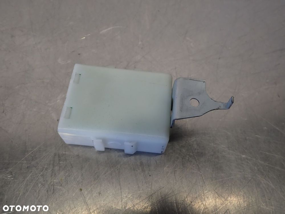 MODUŁ ZAMKA CENTRALNEGO SUBARU IMPREZA 1.5 10R020727 - 2