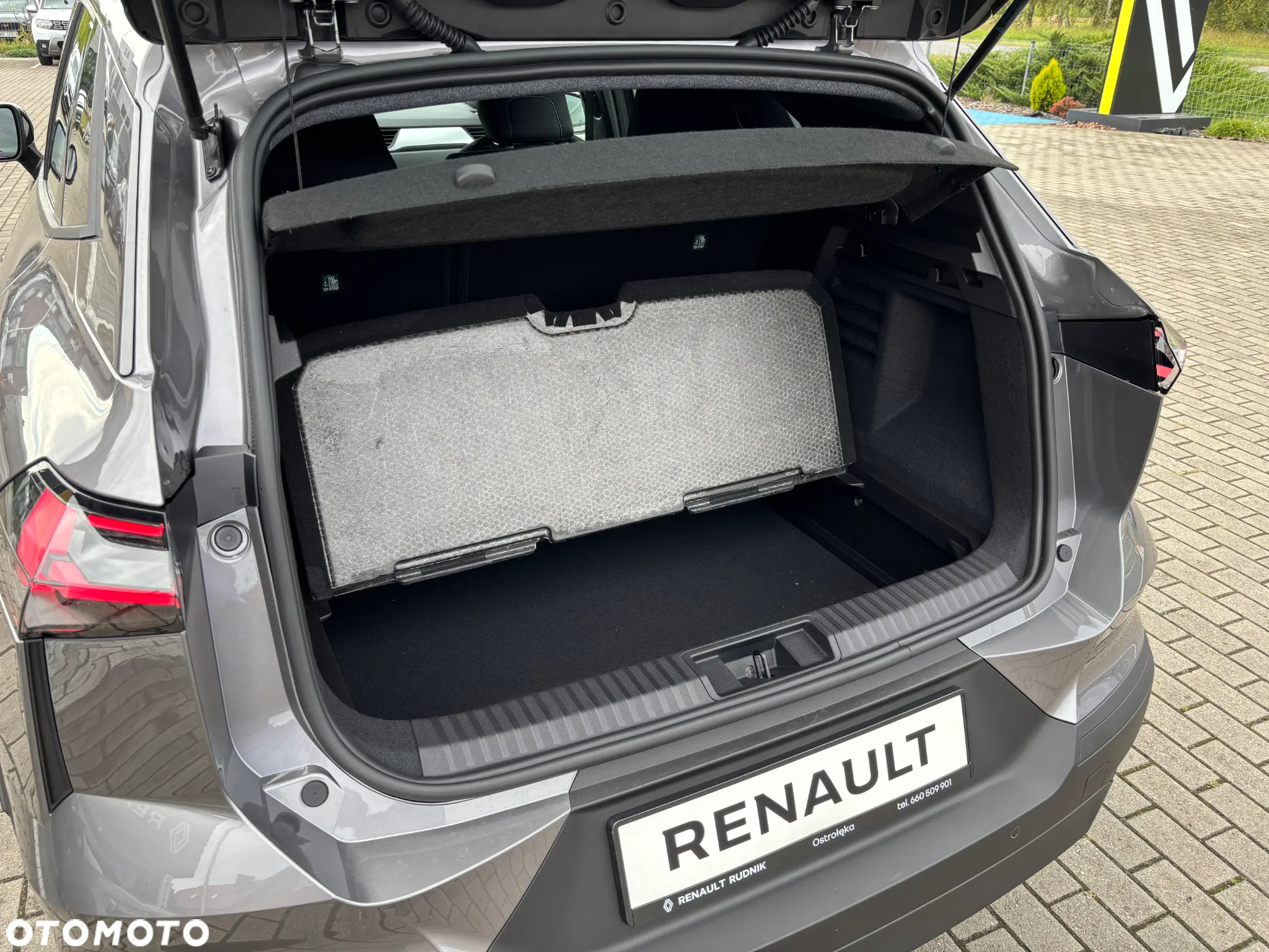 Renault Symbioz - 16
