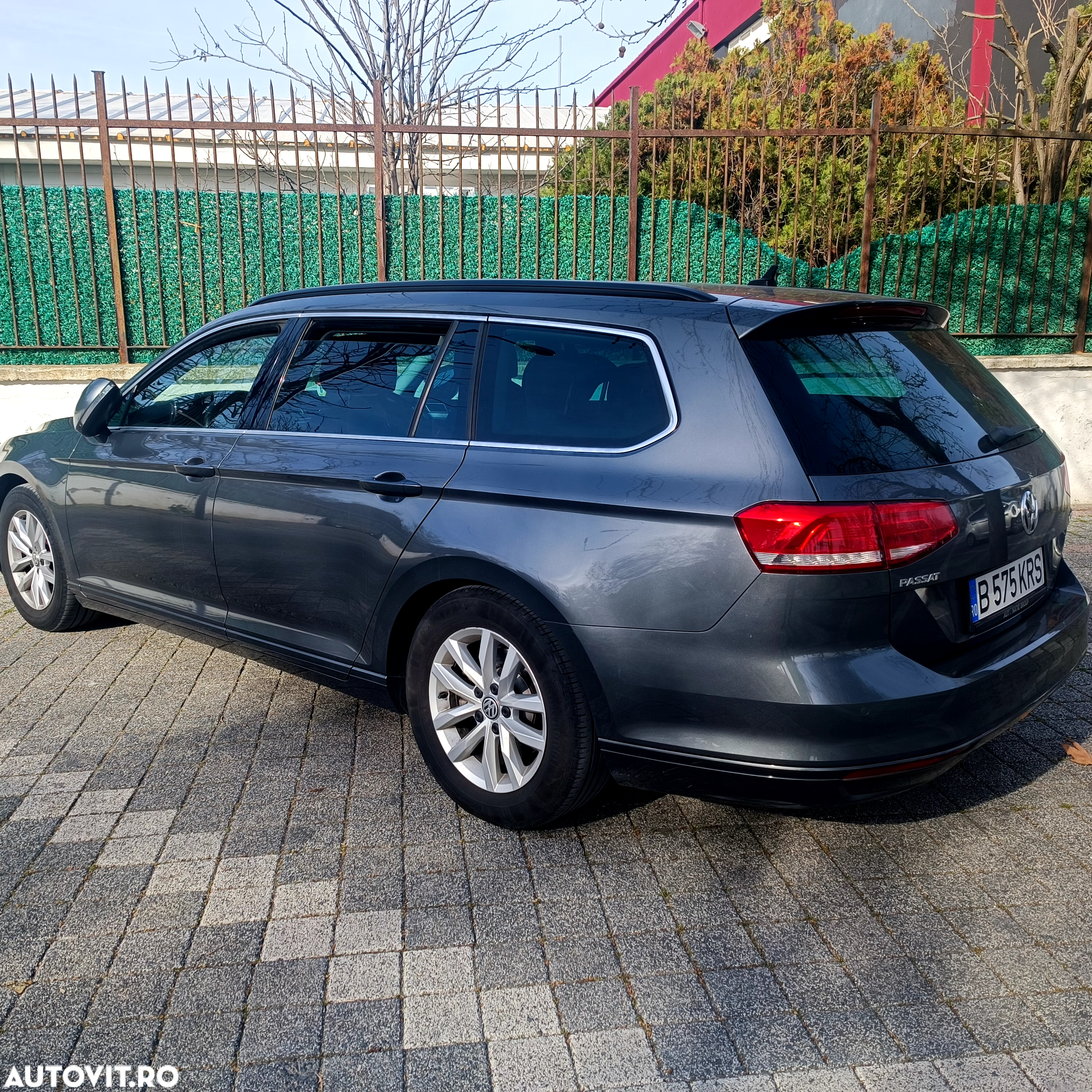 Volkswagen Passat Variant 1.6 TDI (BlueMotion Technology) Comfortline - 6
