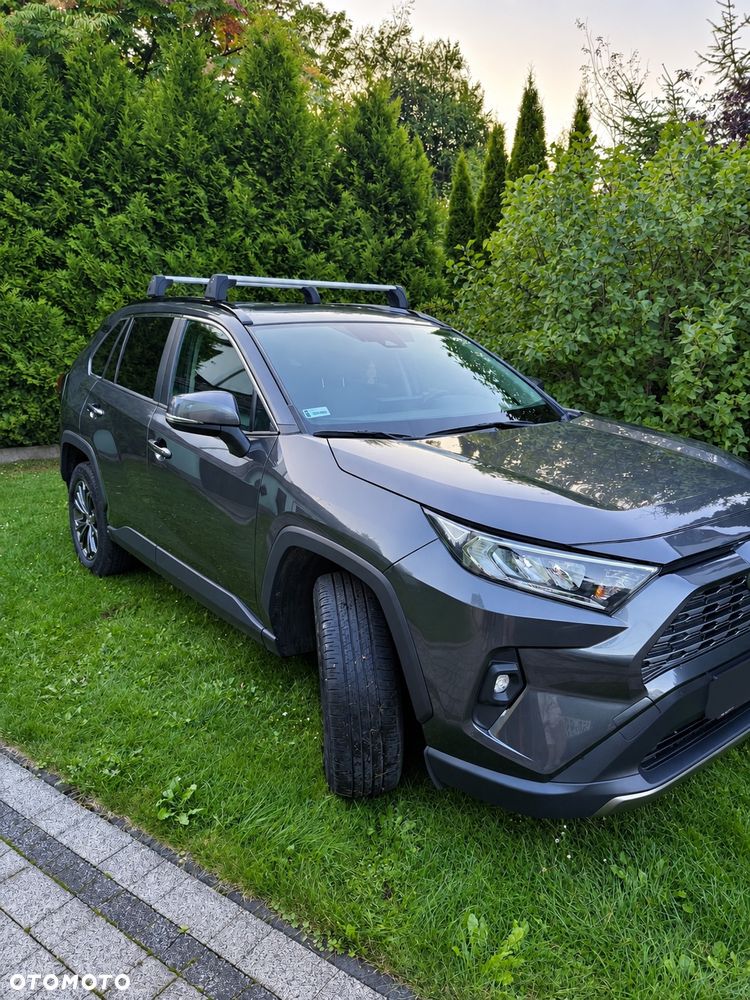 Toyota RAV4 - 3
