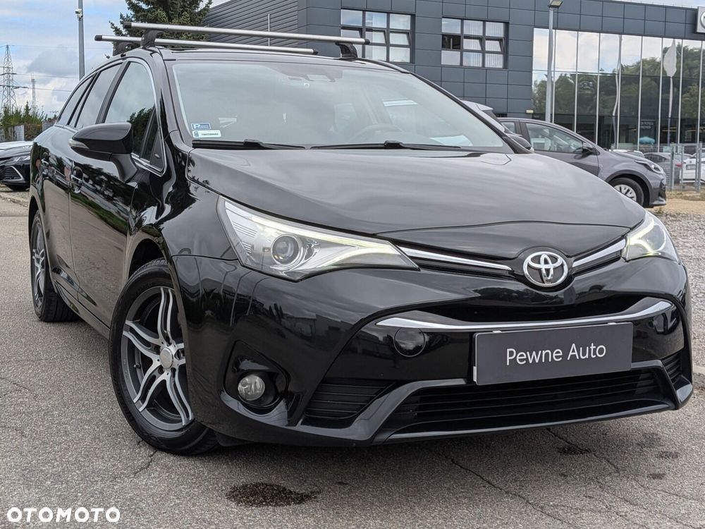 Toyota Avensis 2.0 Premium MS - 13