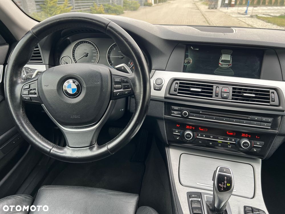 BMW Seria 5 - 32