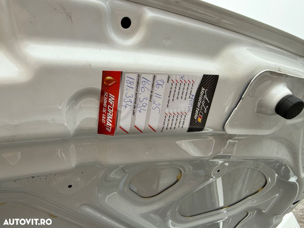 Renault Koleos dCi 150 FAP 4x4 Bose Edition - 15