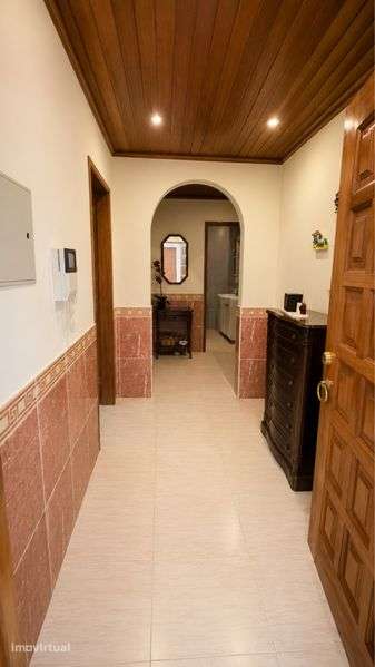 Apartamento t2 rc com logradouro comum - Grande imagem: 4/8