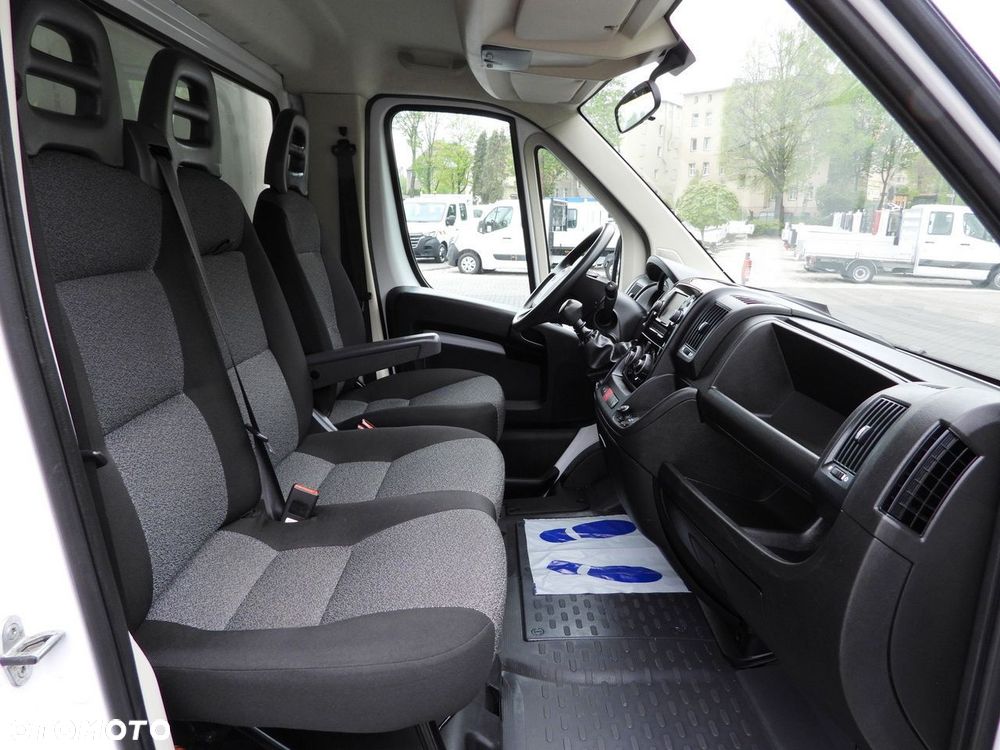 Fiat DUCATO KONTENER WINDA 8 PALET TEMPOMAT NAWIGACJA KLIMATYZACJA  130KM - 37