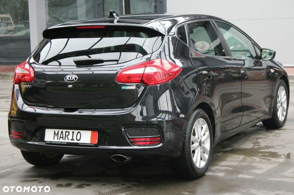 Kia Ceed 1.4 CVVT Dream-Team Edition - 37