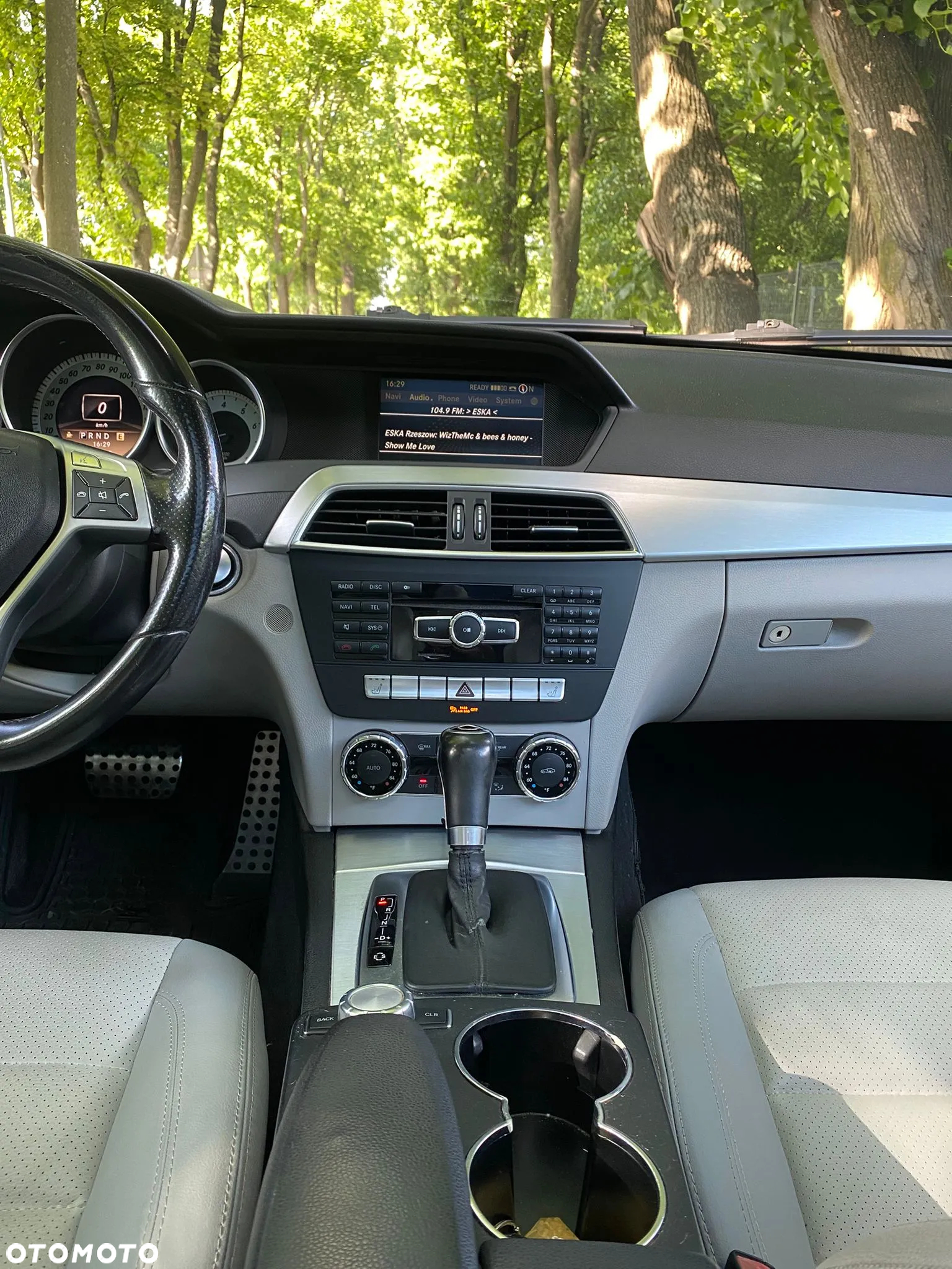 Mercedes-Benz Klasa C 250 Coupe (BlueEFFICIENCY) 7G-TRONIC - 31