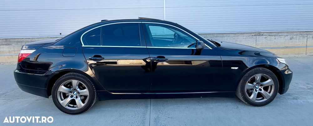 BMW Seria 5 520d Aut. Edition Lifestyle - 21