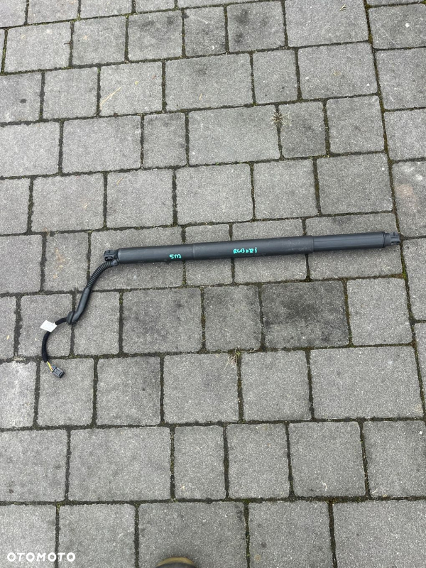 SIŁOWNIK TELESKOP KLAPY BAGAŻNIKA 5TA827851B VW TOURAN 5TA 21R, USZKODZONY