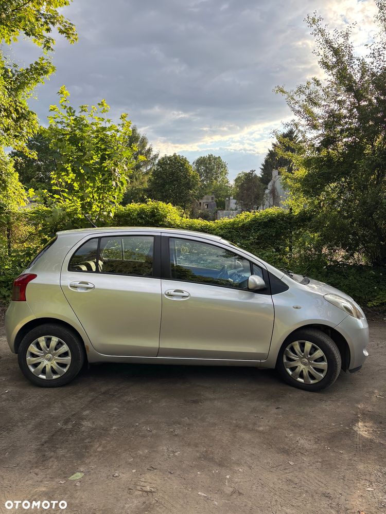 Toyota Yaris - 3