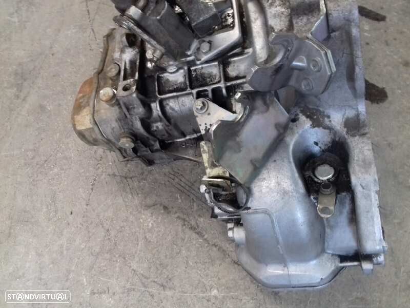 CAIXA VELOCIDADES SUZUKI SWIFT III 2006 - 3