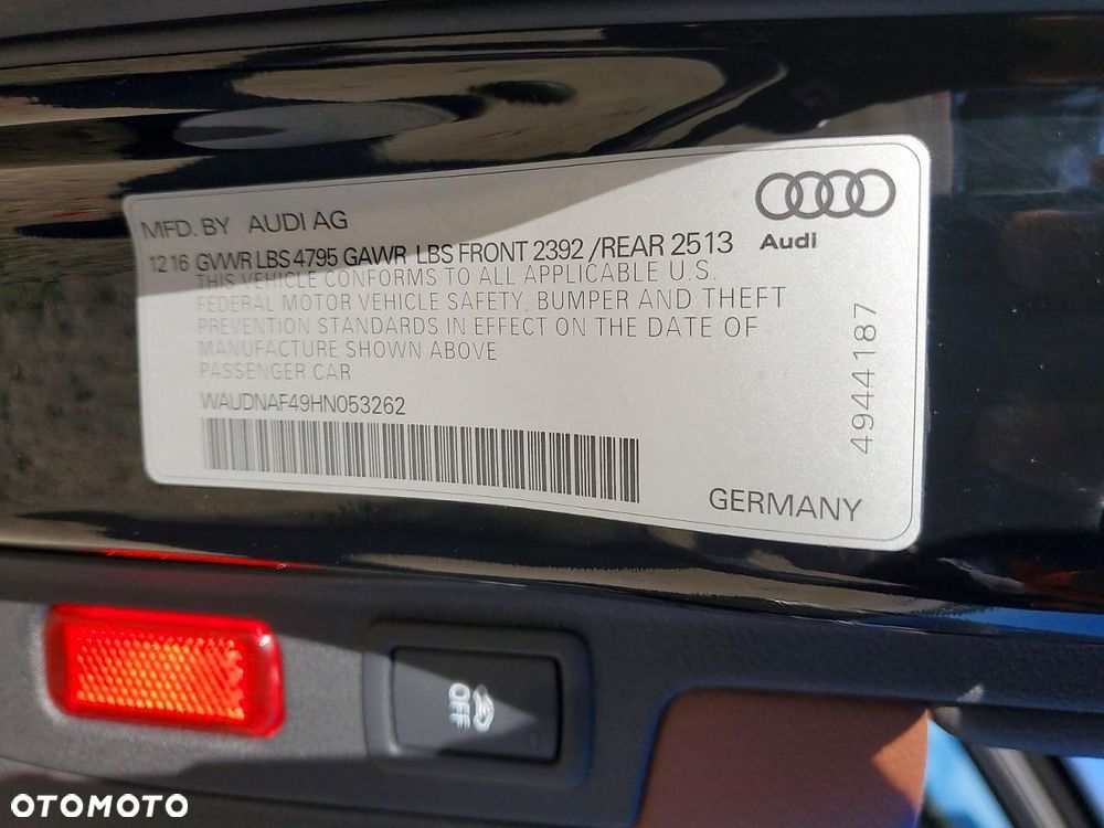 Audi A4 Limousine - 15