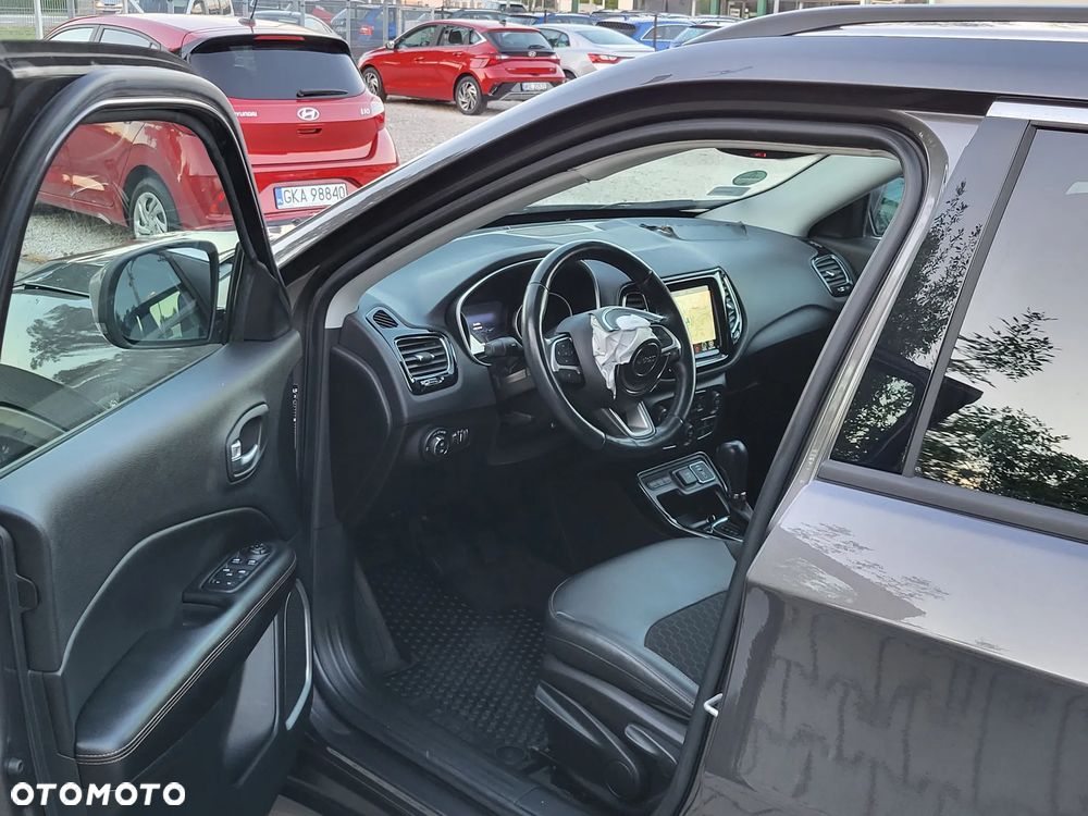 Jeep Compass 1.3 TMair Limited FWD S&S DDCT - 7