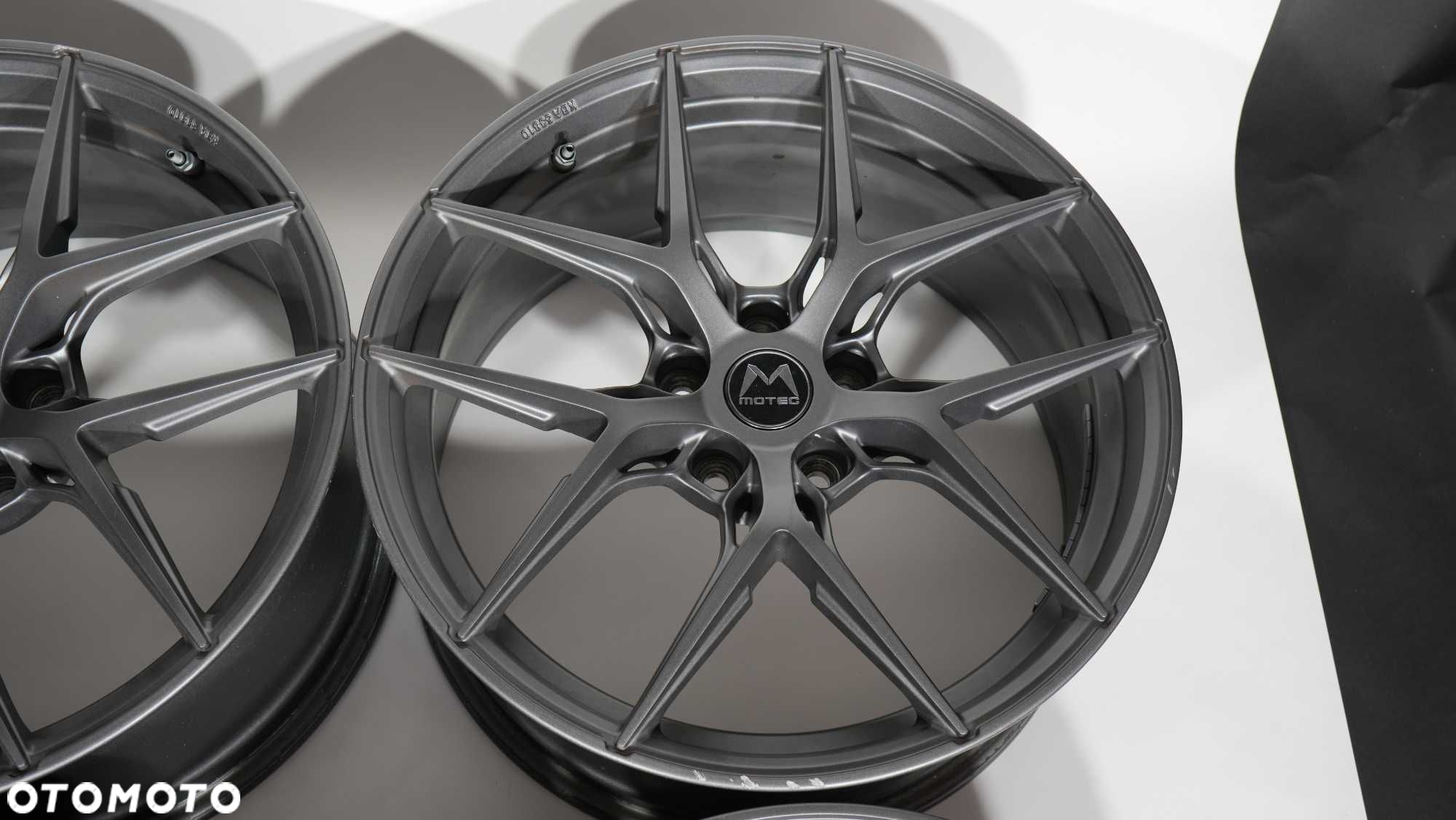 Alufelgi felgi Motec 8,5J ET35 5x114,3 R19 - 5