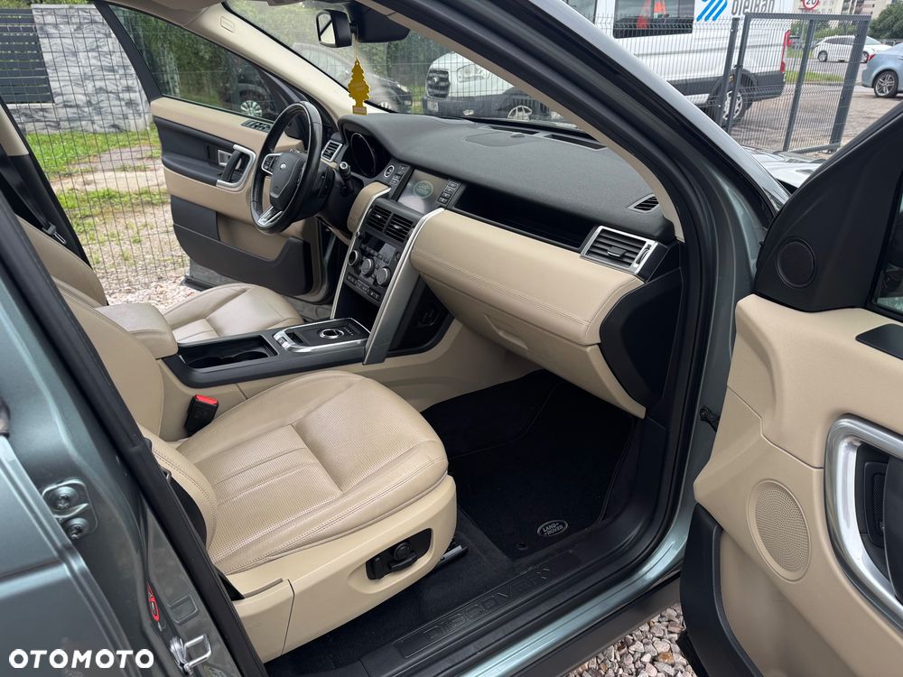 Land Rover Discovery Sport - 19