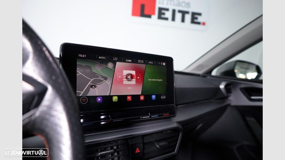SEAT Leon 1.5 TSI e-Hybrid FR DSG — fotografia 11