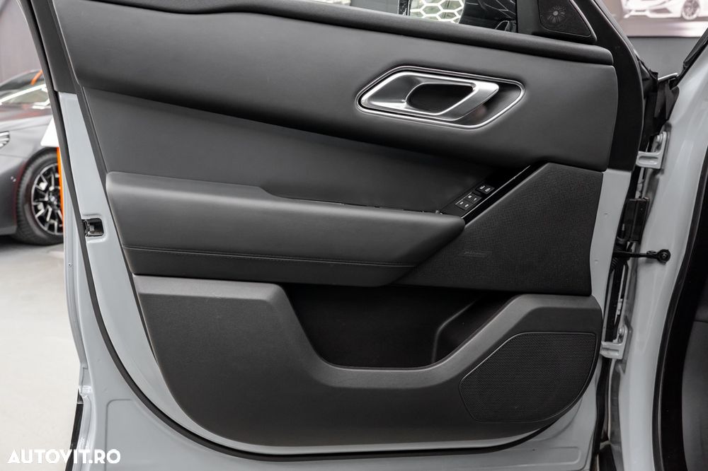 Land Rover Range Rover Velar 2.0 R-Dynamic HSE - 38