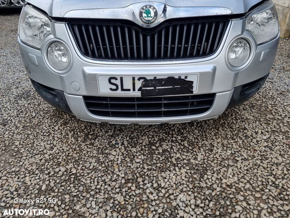 Bara fata Skoda Yeti 2009 - 2013 ARGINTIU (1406) model cu spalatoare far - 1