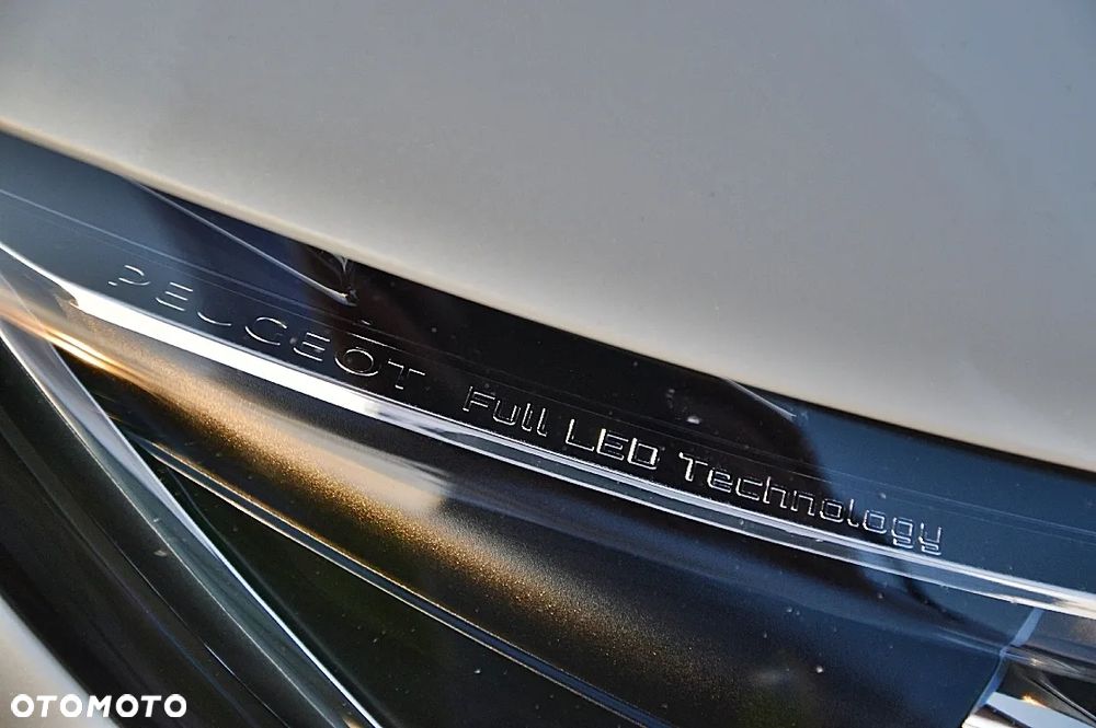 Peugeot 308 - 5