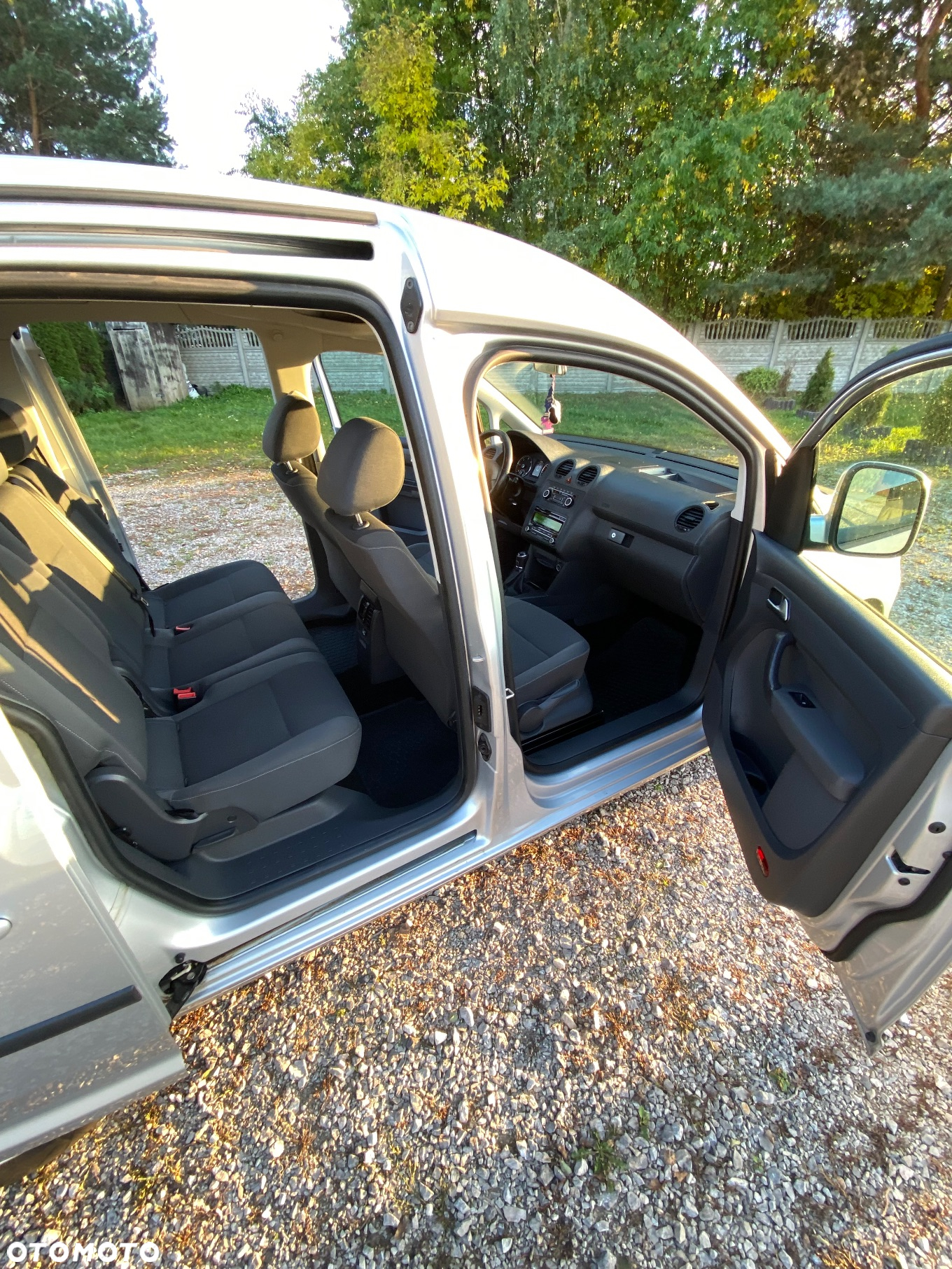 Volkswagen Caddy 1.6 TDI Comfortline Edition - 6