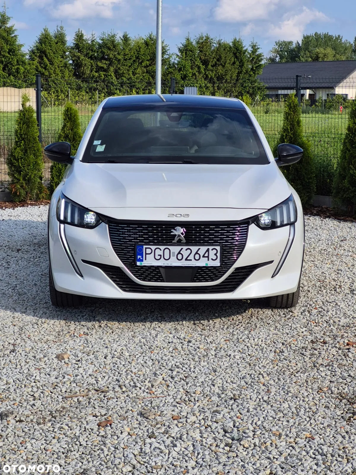 Peugeot 208 PureTech 100 EAT8 GT Pack - 2