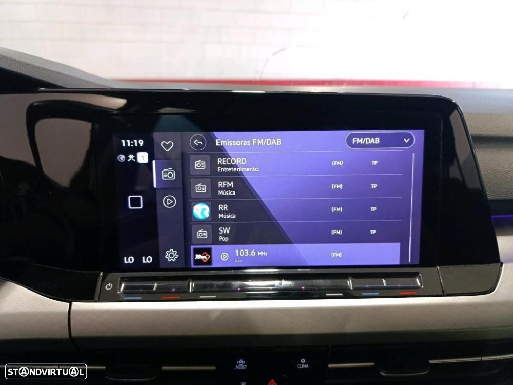 VW Golf 2.0 TDI Conceptline - 8