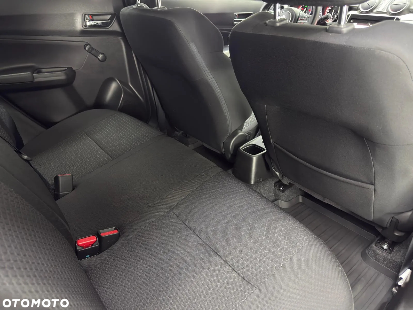 Suzuki Swift 1.2 Dualjet Comfort - 28