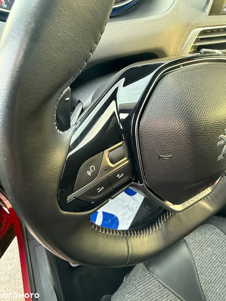 Peugeot 3008 1.6 THP Allure S&S EAT6 - 36