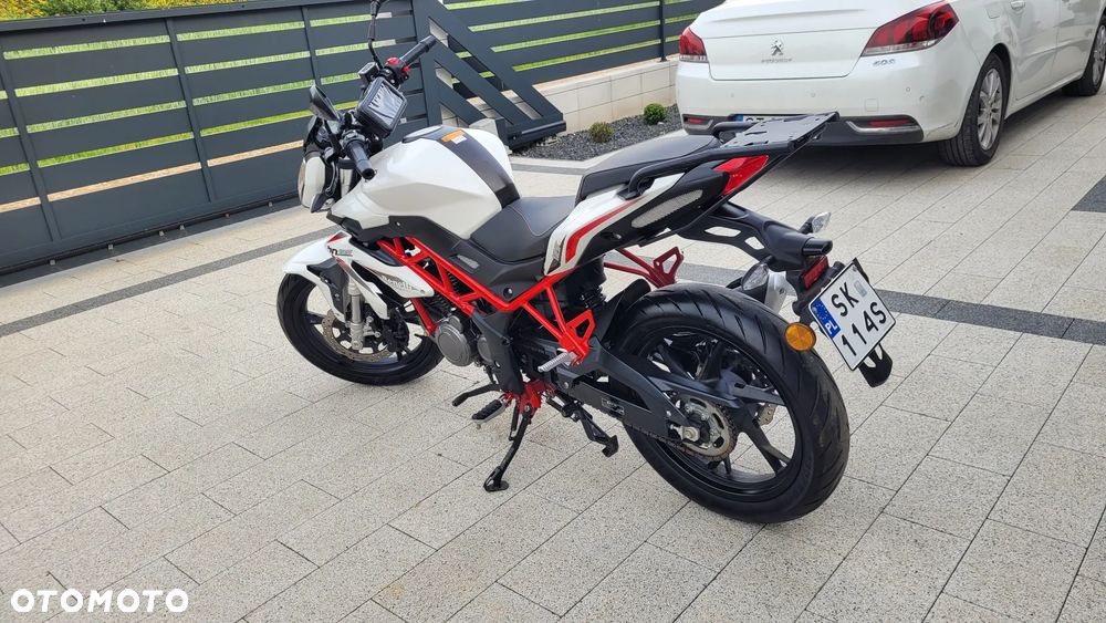 Benelli BN 125 - 7