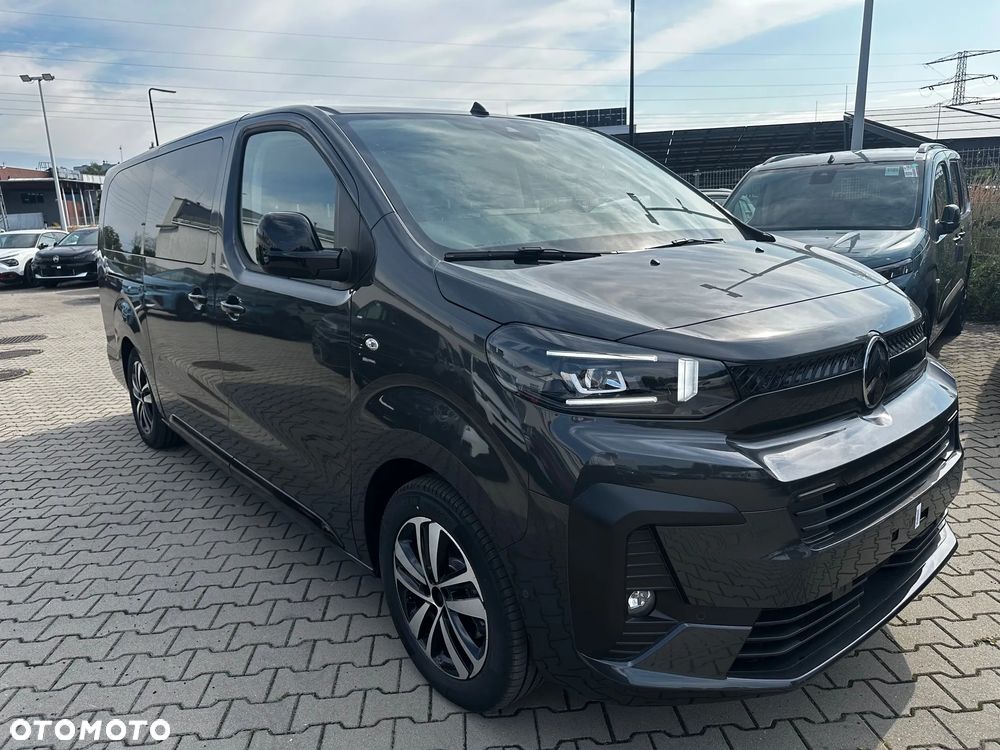 Toyota Proace Verso 2.2 D4-D Long Vip - 2