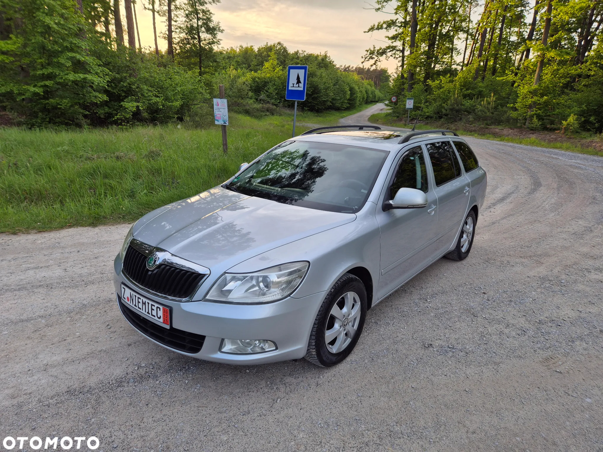 Skoda Octavia Combi 1.6 Automatik IMPULS EDITION - 5