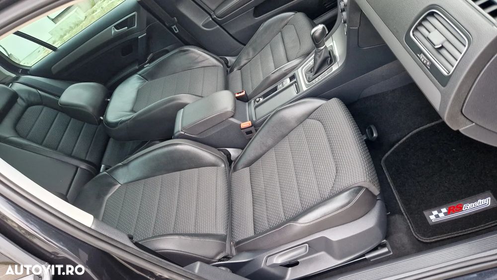 Volkswagen Golf - 18