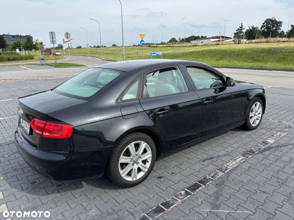 Audi A4 Avant - 5