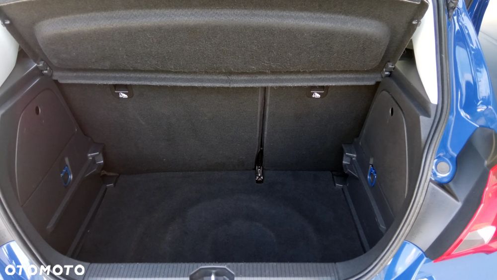 Opel Corsa 1.4 Enjoy - 22
