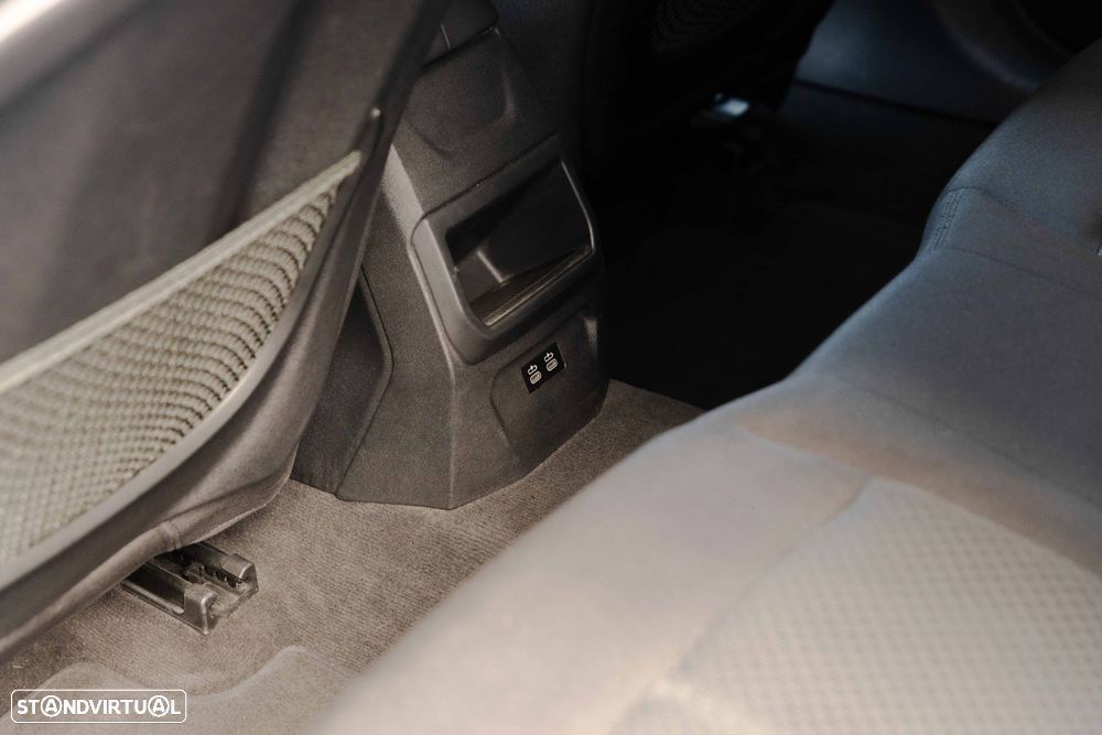 BMW 118 i Corporate Edition Auto - 15