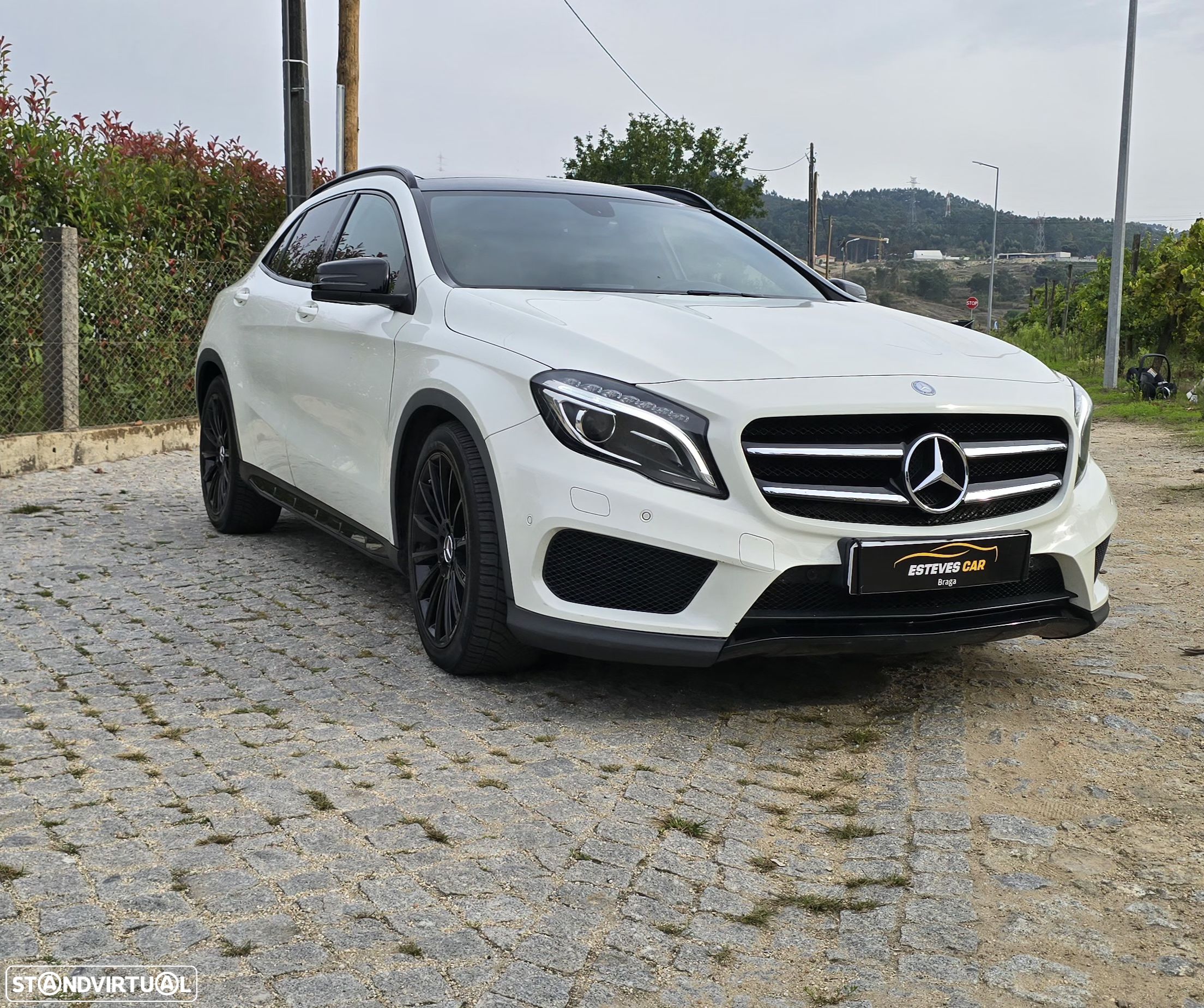Mercedes-Benz GLA 220 CDI 7G-DCT AMG Line - 1