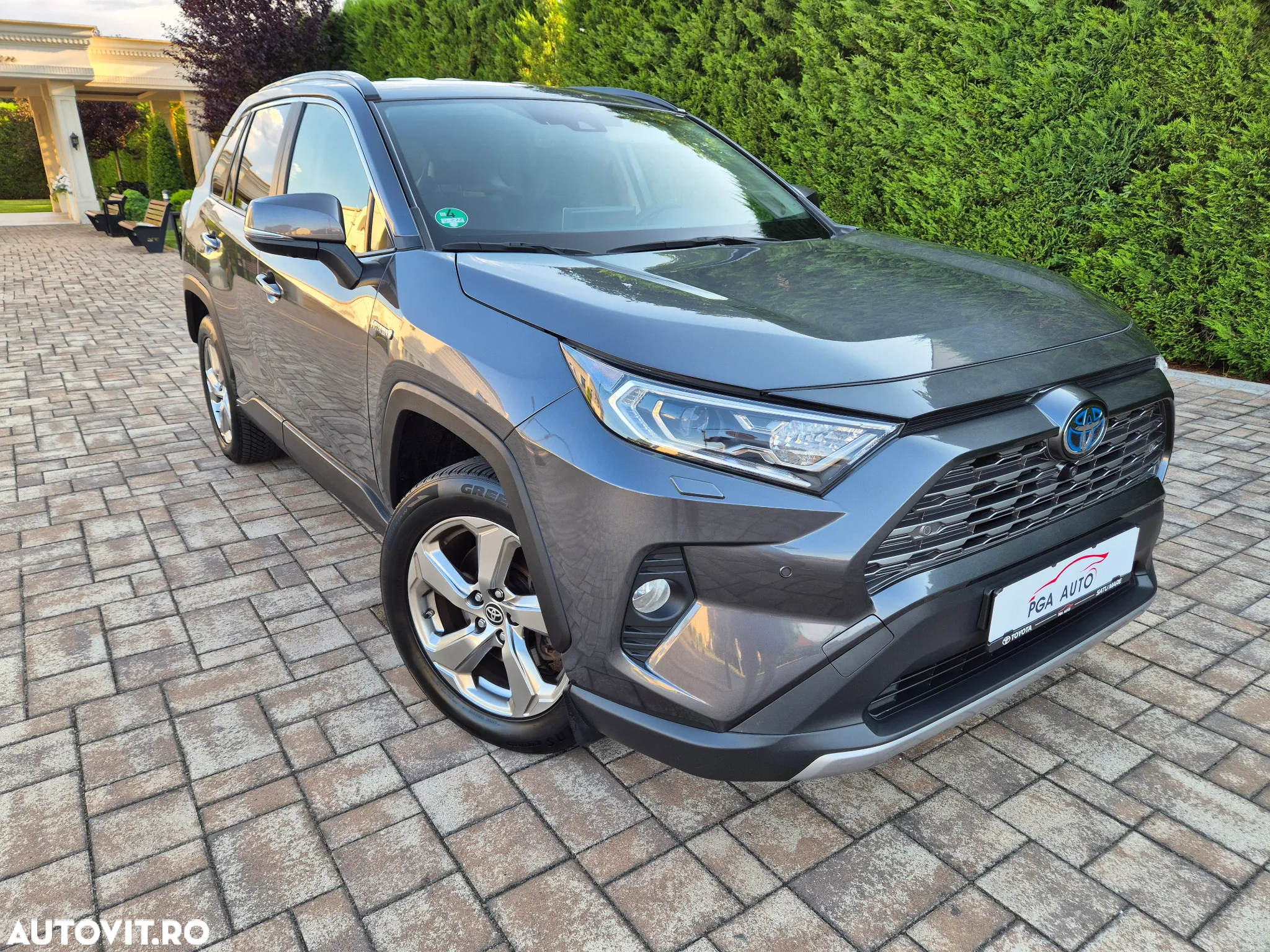 Toyota RAV4 2.5 4x4 Hybrid Lounge - 15