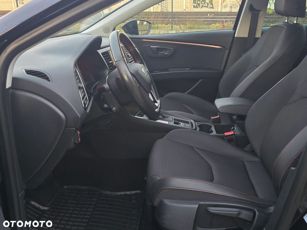 Seat Leon ST 2.0 TDI DPF DSG FR - 17