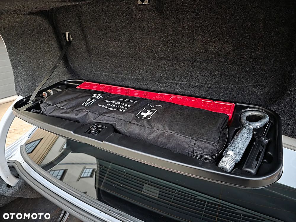 BMW Seria 5 525d xDrive - 17