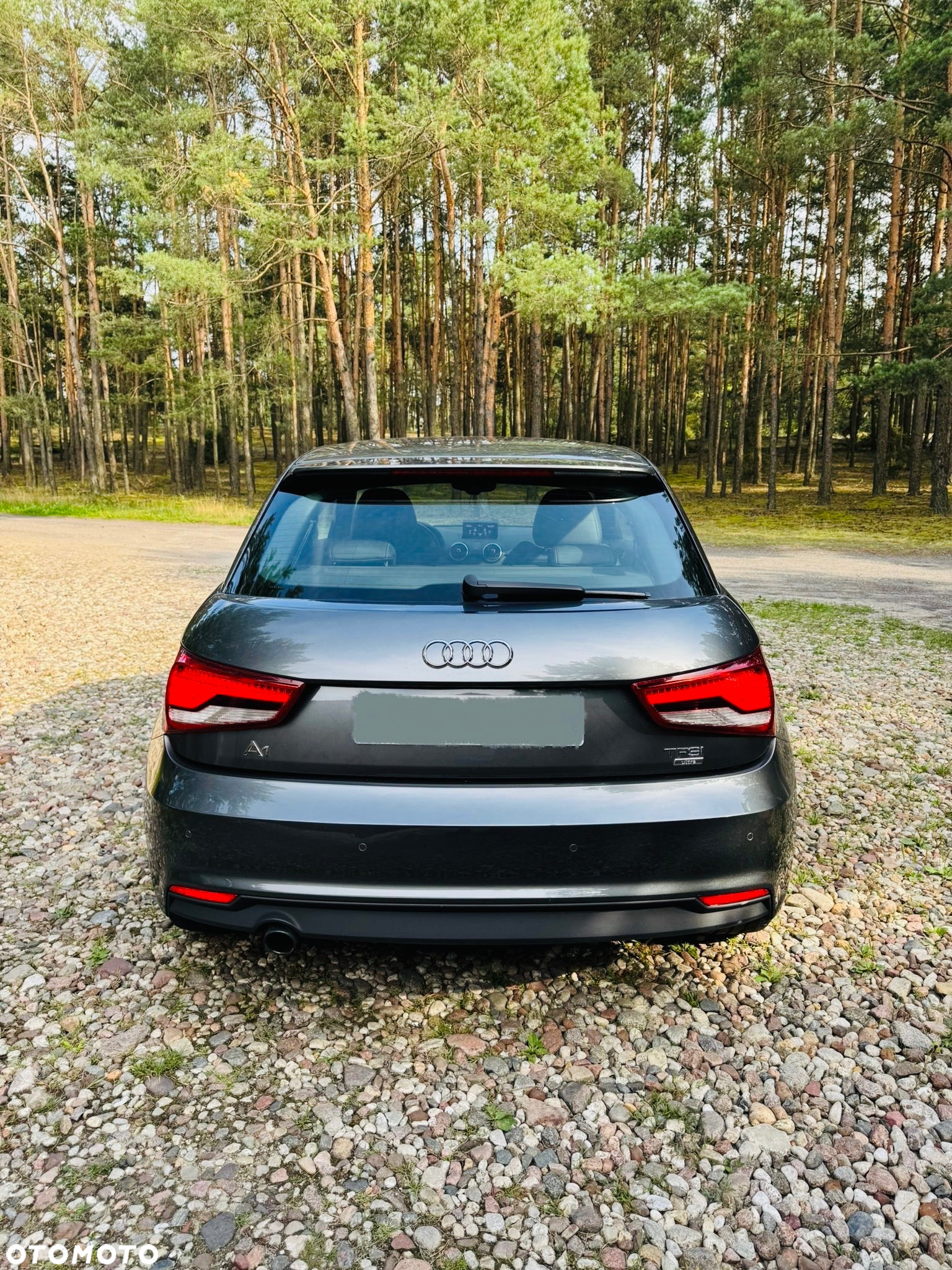Audi A1 Sportback 1.0 TFSI ultra Design S tronic - 4
