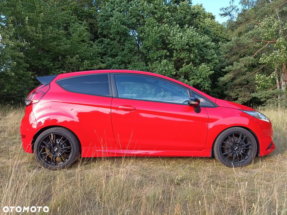 Ford Fiesta ST EU6 - 8