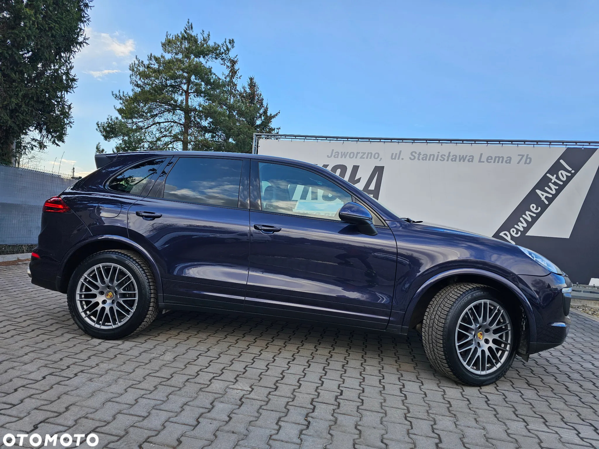 Porsche Cayenne Platinum Edition - 2