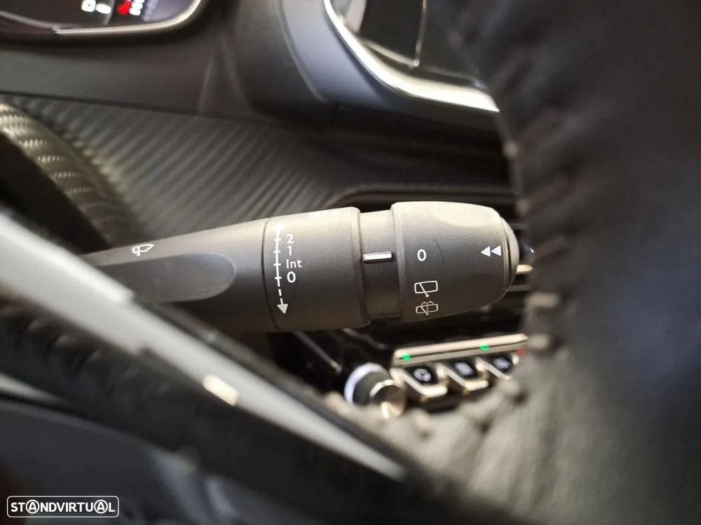 Peugeot 208 1.2 PureTech Active Pack - 15