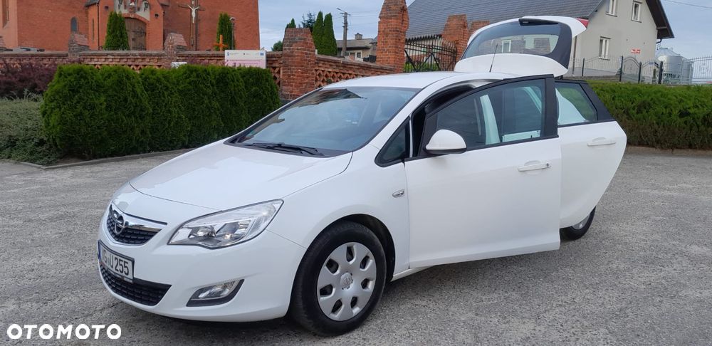 Opel Astra - 11