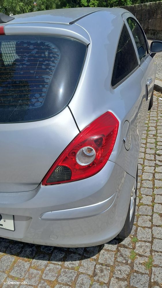 Opel Corsa - 11