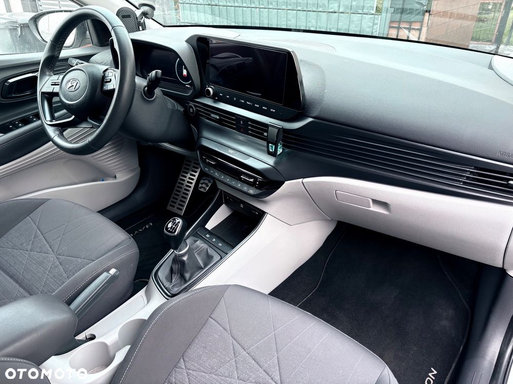 Hyundai Bayon 1.0 T-GDI Executive - 37
