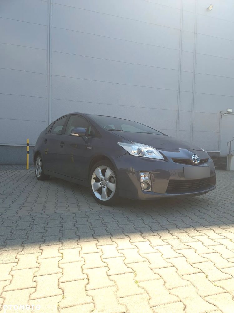 Toyota Prius 1.5 VVT-i Prestige - 4