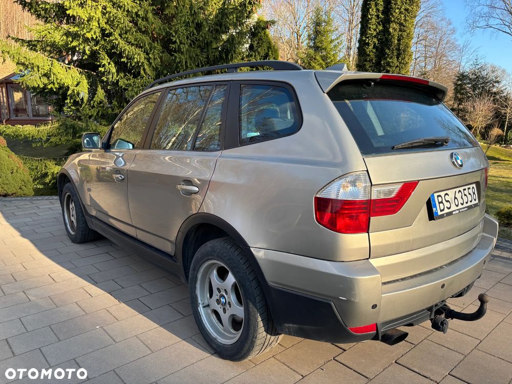 BMW X3 2.0d - 11
